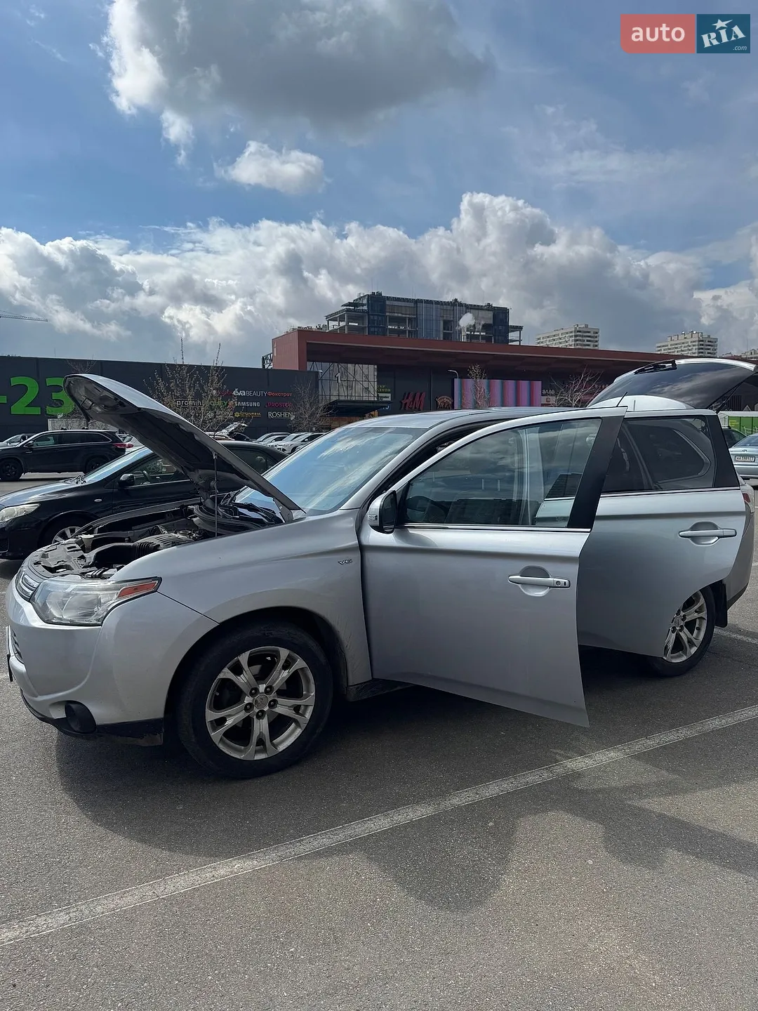 2013 Mitsubishi Outlander - мініатюра 12