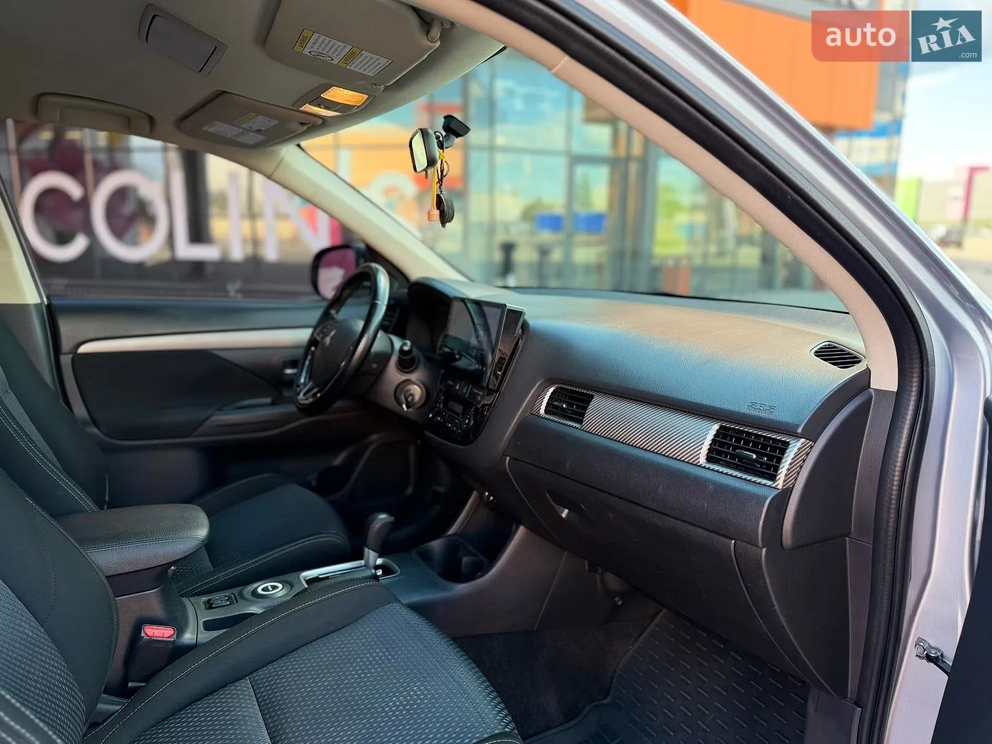 2015 Mitsubishi Outlander - мініатюра 18