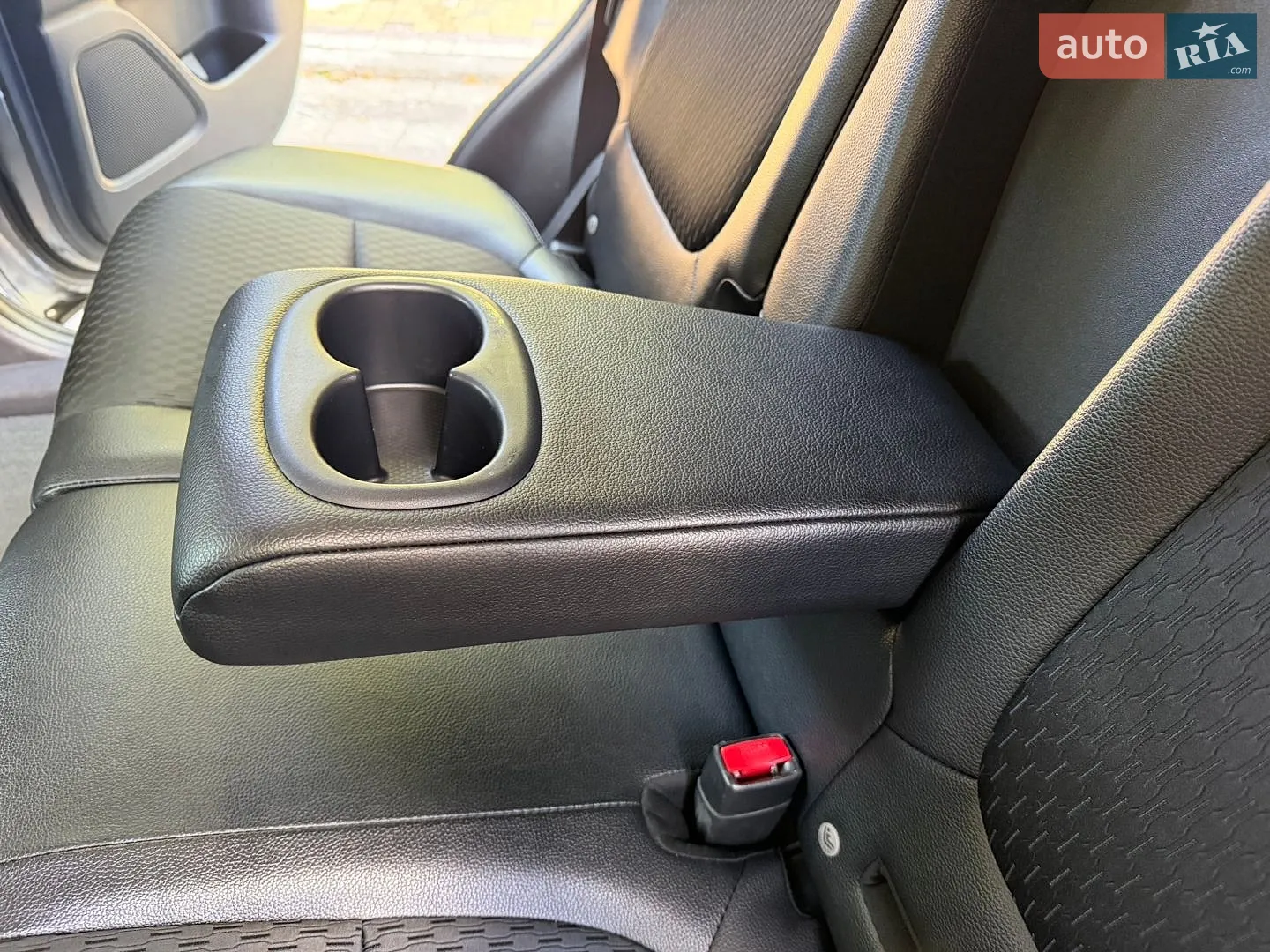 2014 Mitsubishi Outlander - мініатюра 105