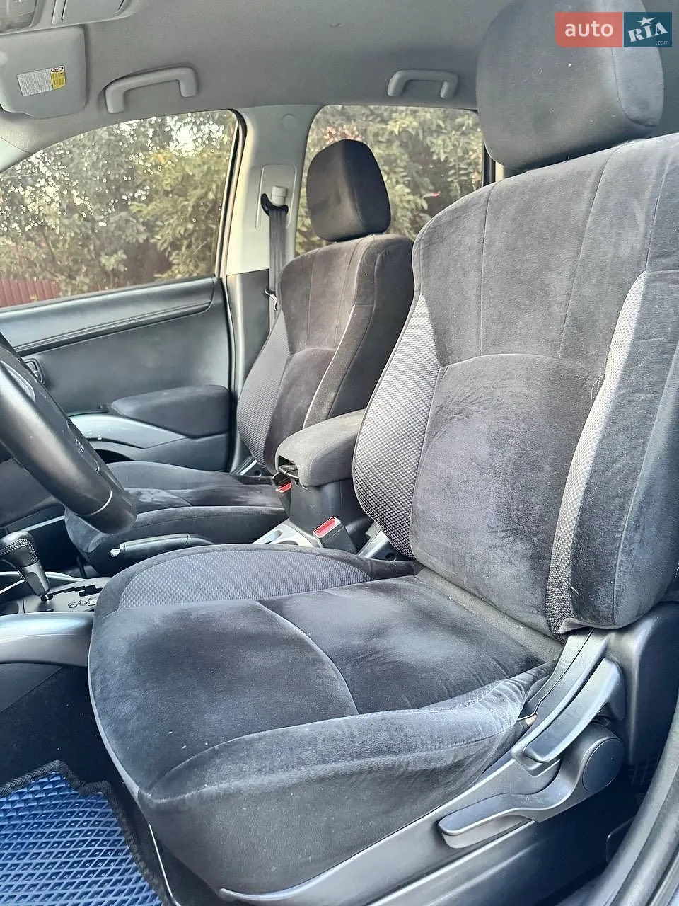 2010 Mitsubishi Outlander - мініатюра 9