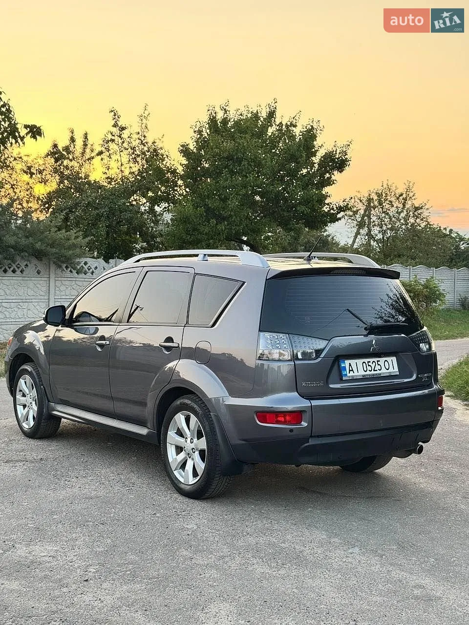 2010 Mitsubishi Outlander - мініатюра 6