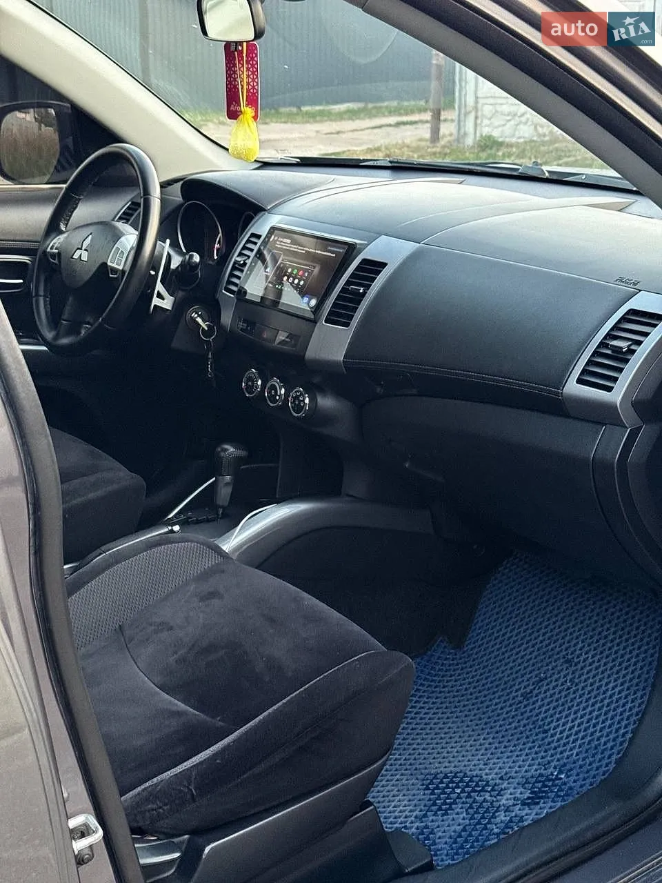 2010 Mitsubishi Outlander - мініатюра 17