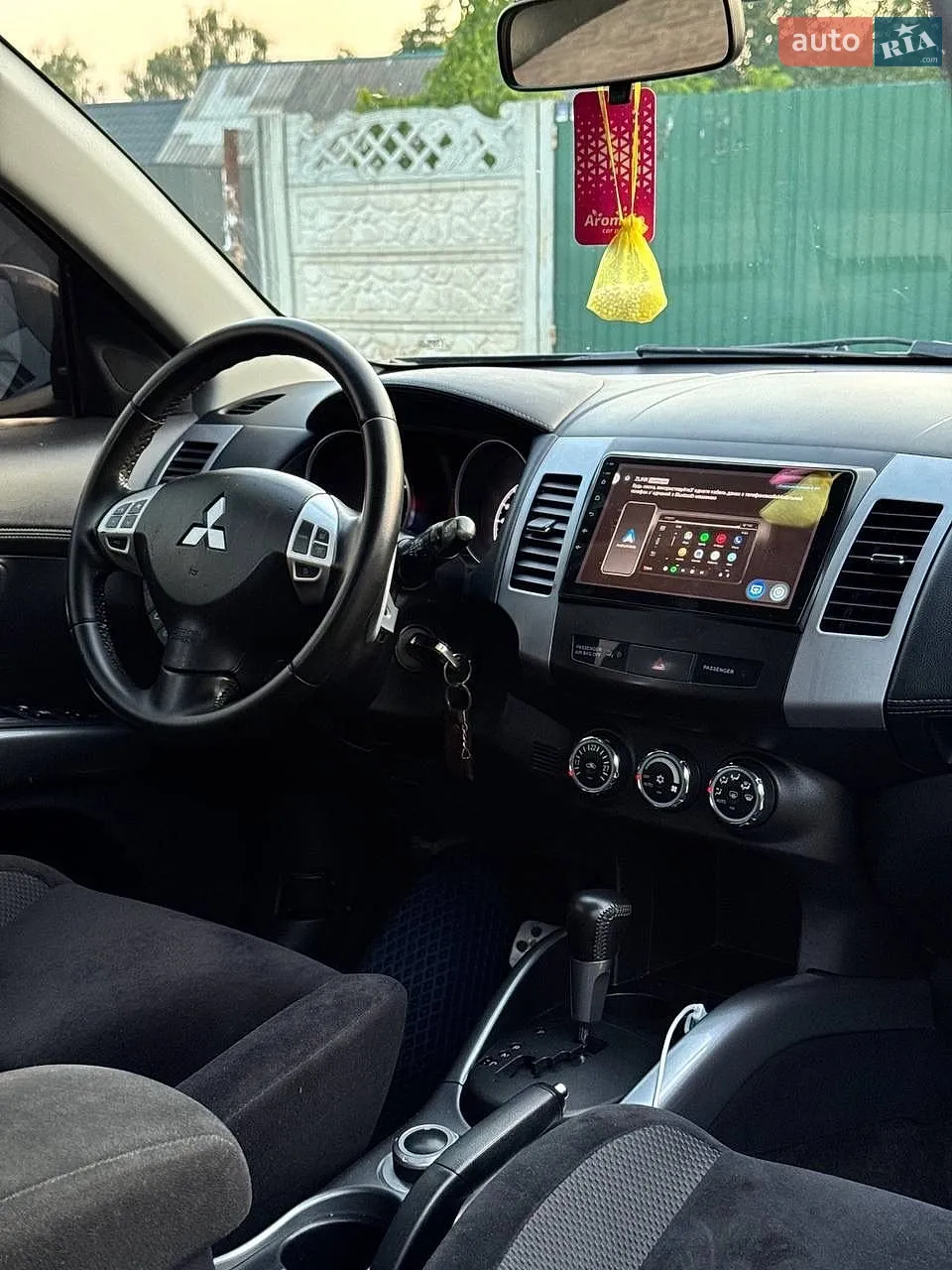 2010 Mitsubishi Outlander - мініатюра 22
