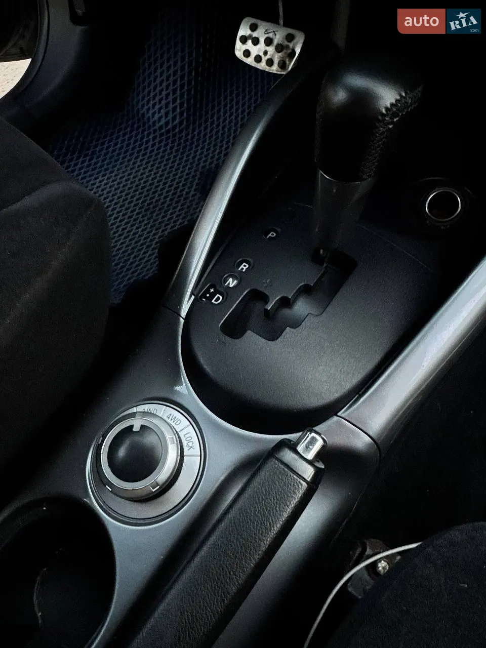 2010 Mitsubishi Outlander - мініатюра 25