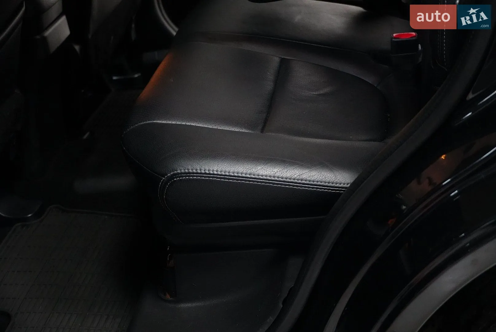 2015 Mitsubishi Outlander - мініатюра 42