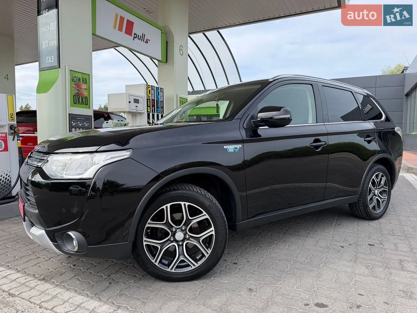 2015 Mitsubishi Outlander - мініатюра 32