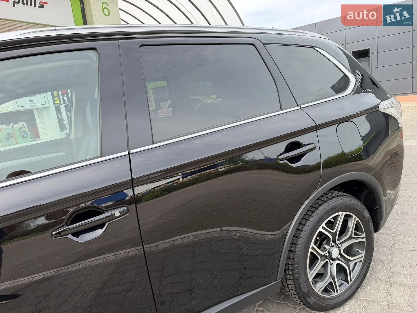 2015 Mitsubishi Outlander - мініатюра 38