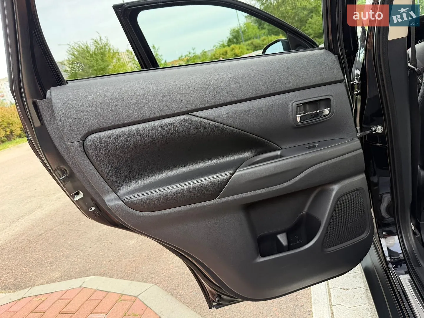 2015 Mitsubishi Outlander - мініатюра 102