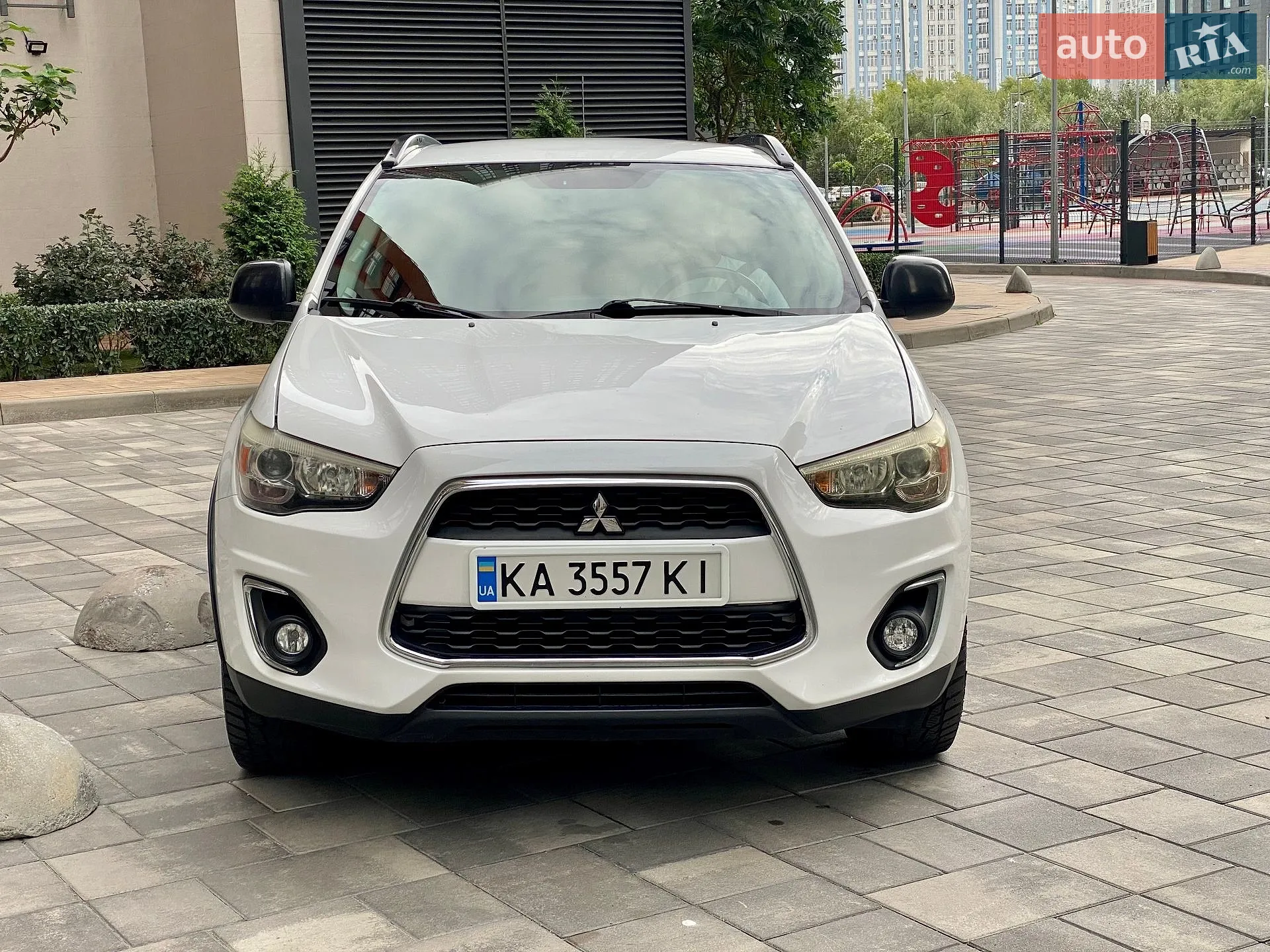 2013 Mitsubishi Outlander - мініатюра 3
