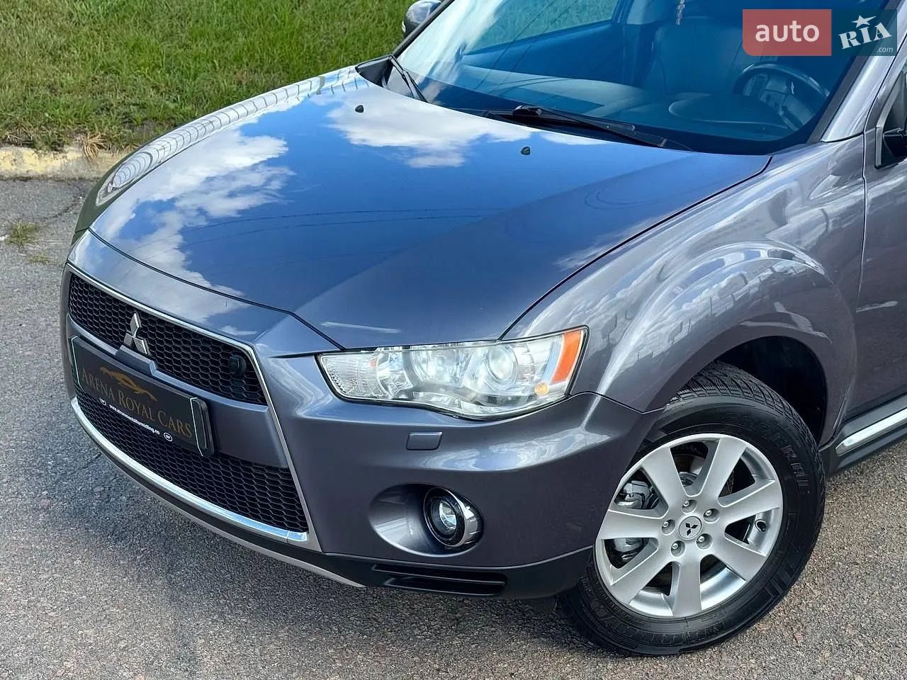 2010 Mitsubishi Outlander - мініатюра 6
