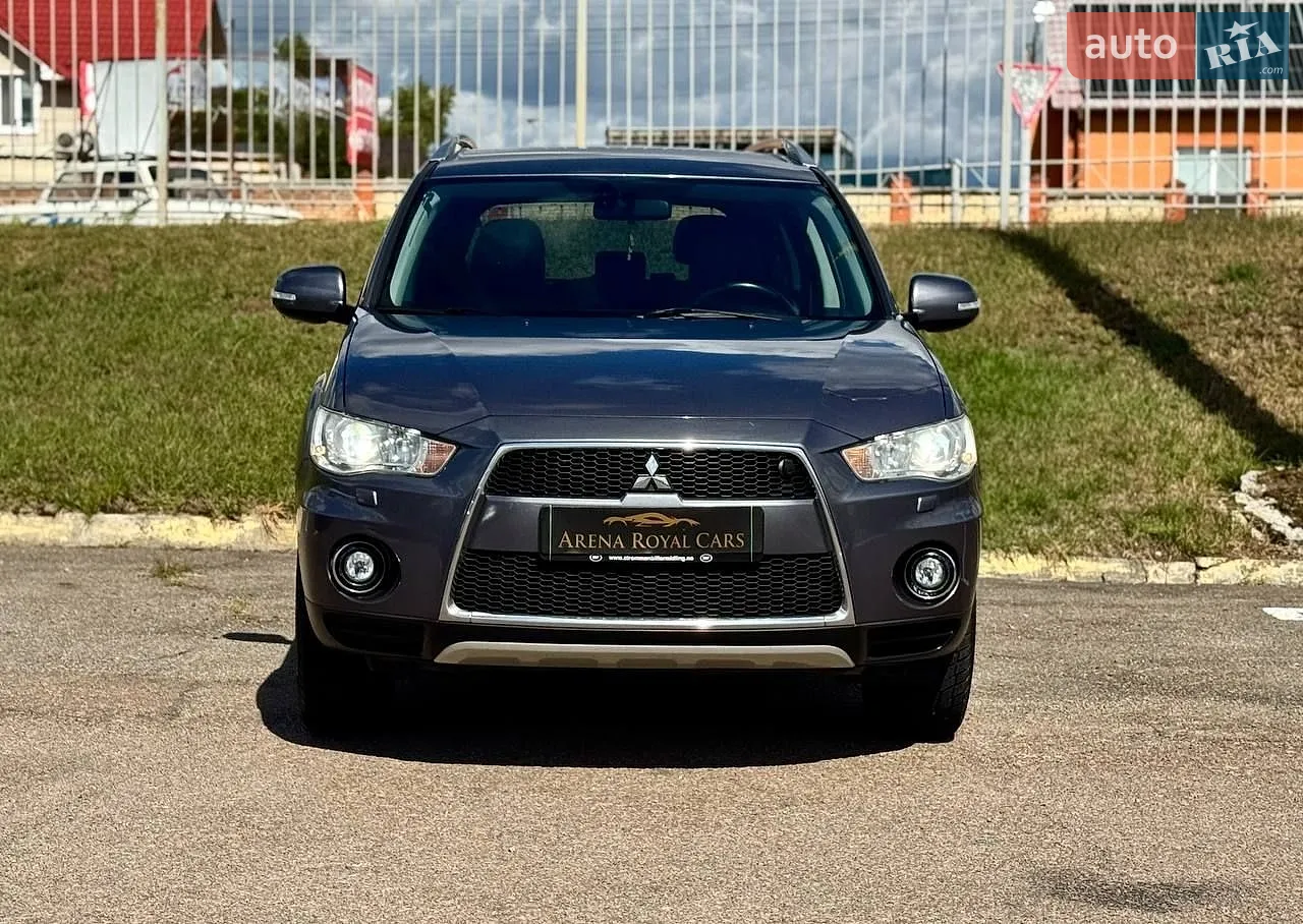 2010 Mitsubishi Outlander - мініатюра 3