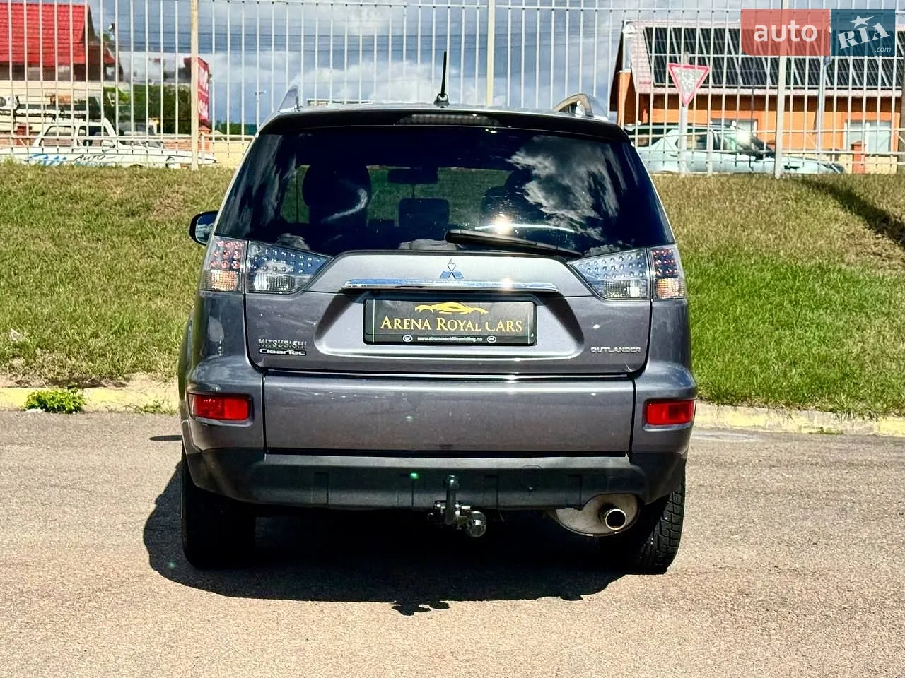 2010 Mitsubishi Outlander - мініатюра 13