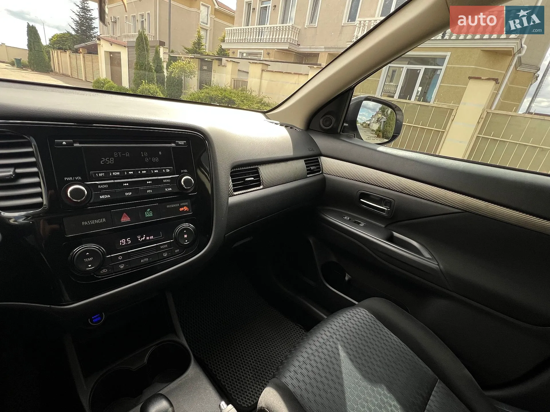 2013 Mitsubishi Outlander - мініатюра 54