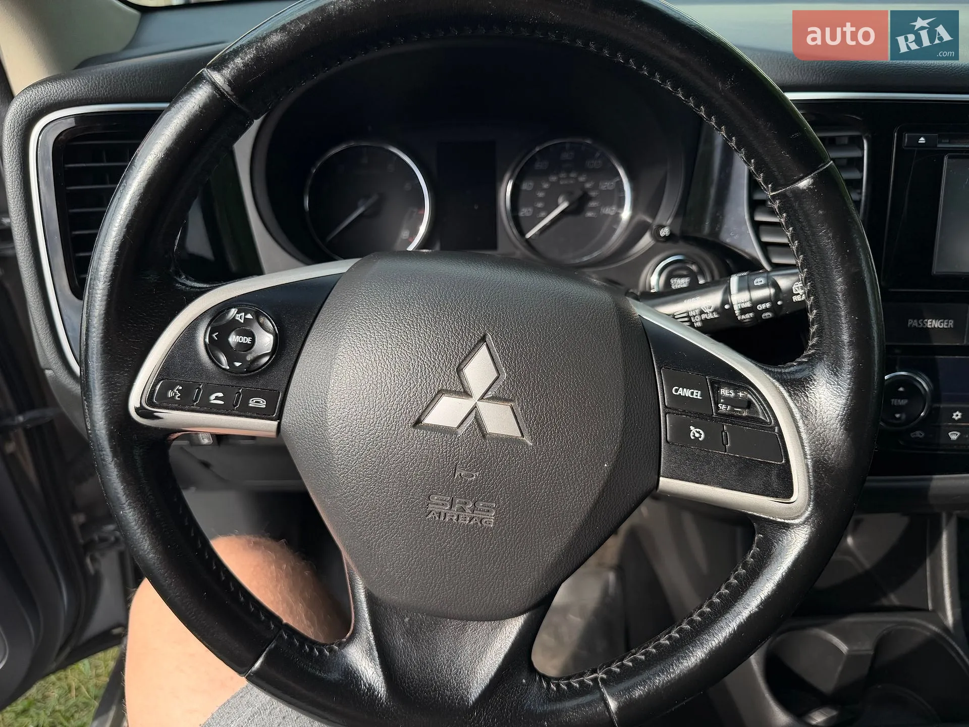 2013 Mitsubishi Outlander - мініатюра 14