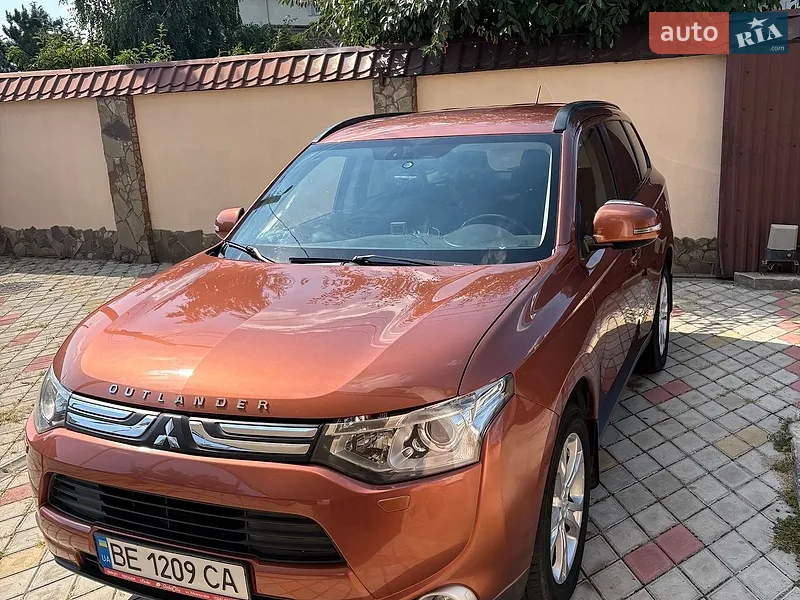 Mitsubishi Outlander