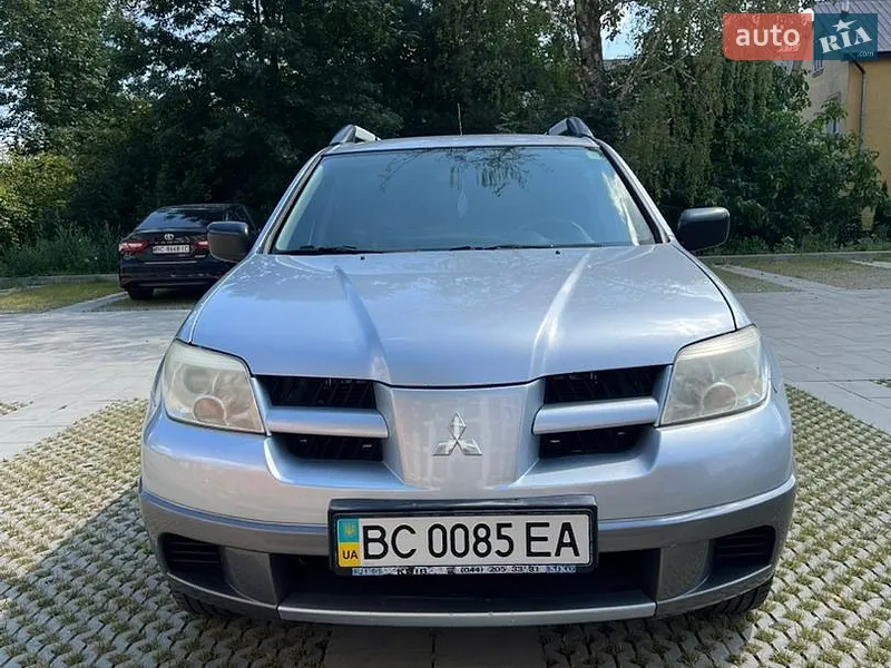 Mitsubishi Outlander 2005