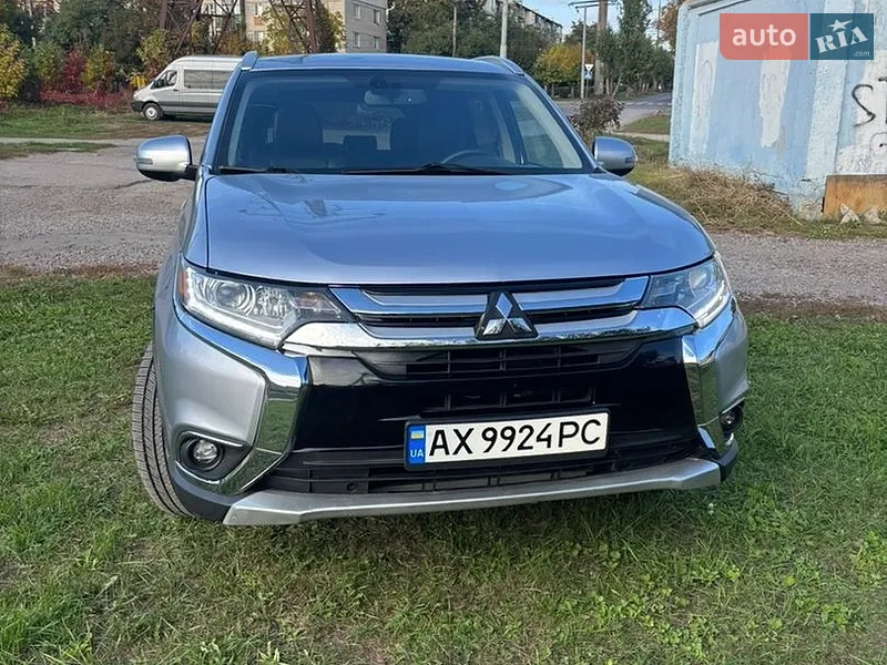 Mitsubishi Outlander 2017
