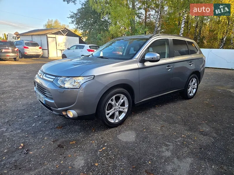 Mitsubishi Outlander