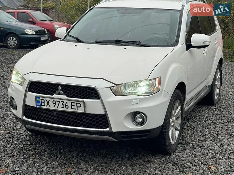 Mitsubishi Outlander