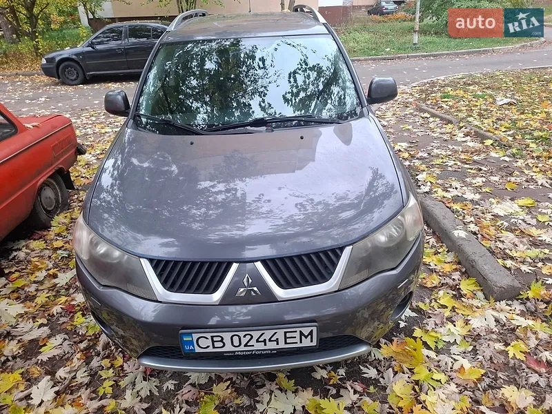 Mitsubishi Outlander