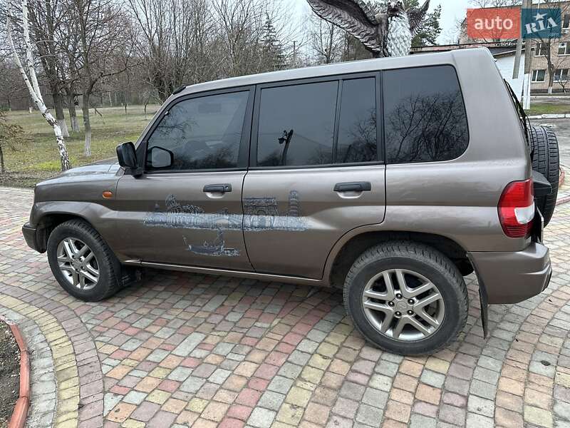 Позашляховик / Кросовер Mitsubishi Pajero Pinin 2002 в Миргороді