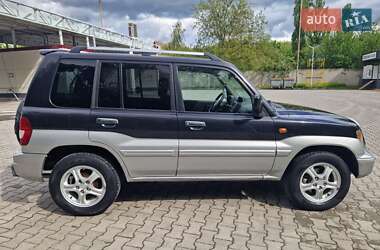 Позашляховик / Кросовер Mitsubishi Pajero Pinin 2005 в 