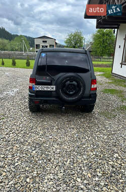 Внедорожник / Кроссовер Mitsubishi Pajero Pinin 2001 в 