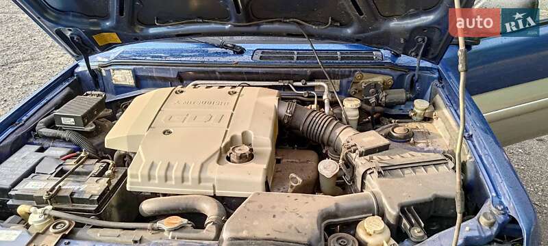 Внедорожник / Кроссовер Mitsubishi Pajero Pinin 1999 в Ужгороде