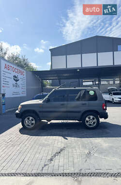 Внедорожник / Кроссовер Mitsubishi Pajero Pinin 2001 в 