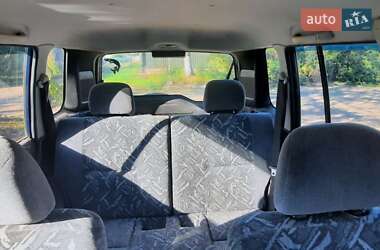 Внедорожник / Кроссовер Mitsubishi Pajero Pinin 1999 в 