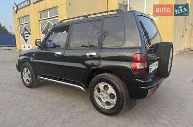 Внедорожник / Кроссовер Mitsubishi Pajero Pinin 2002 в 
