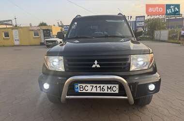 Внедорожник / Кроссовер Mitsubishi Pajero Pinin 2002 в 
