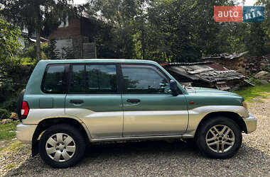 Внедорожник / Кроссовер Mitsubishi Pajero Pinin 2002 в 
