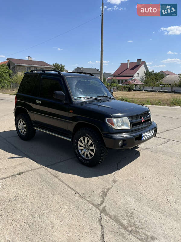Внедорожник / Кроссовер Mitsubishi Pajero Pinin 1999 в Южноукраинске