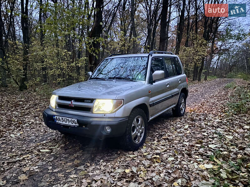 Mitsubishi Pajero Pinin 2003