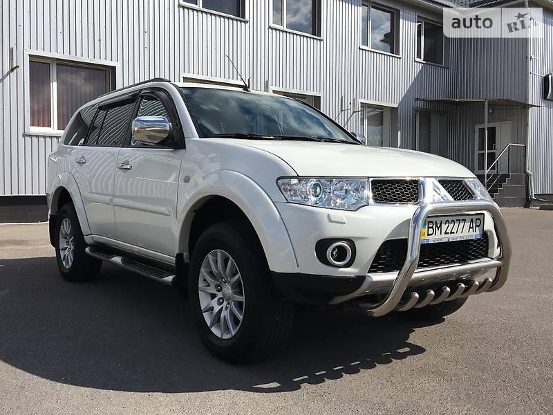 Внедорожник / Кроссовер Mitsubishi Pajero Sport 2010 в Сумах