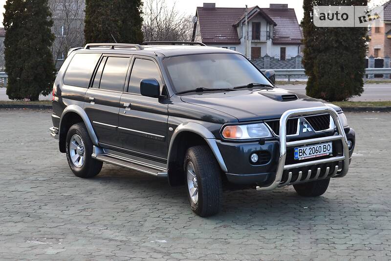 Mitsubishi Pajero Sport 2008 року