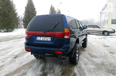 Внедорожник / Кроссовер Mitsubishi Pajero Sport 2000 в Бучаче
