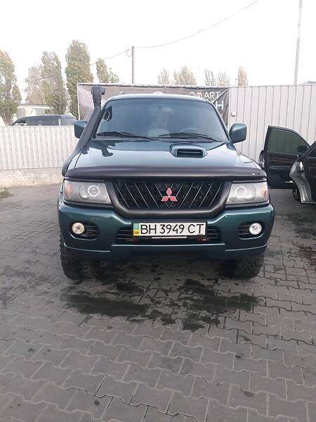 Внедорожник / Кроссовер Mitsubishi Pajero Sport 2002 в Черноморске