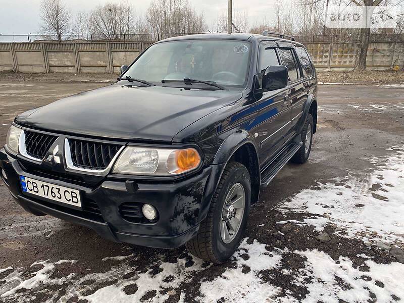 Позашляховик / Кросовер Mitsubishi Pajero Sport 2008 в 