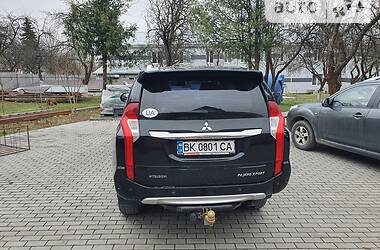 Внедорожник / Кроссовер Mitsubishi Pajero Sport 2017 в Ровно
