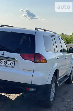 Позашляховик / Кросовер Mitsubishi Pajero Sport 2012 в Черкасах