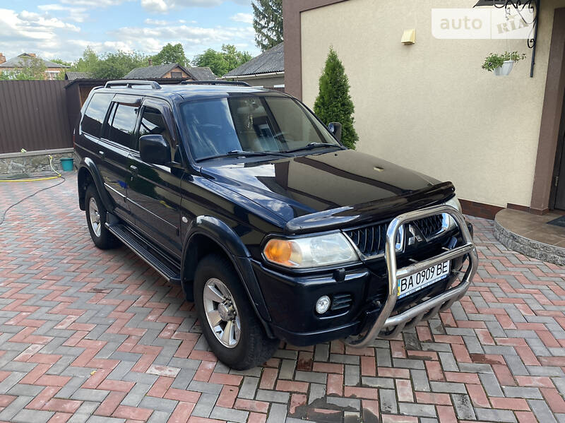 Mitsubishi Pajero Sport