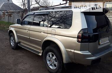Внедорожник / Кроссовер Mitsubishi Pajero Sport 2007 в 
