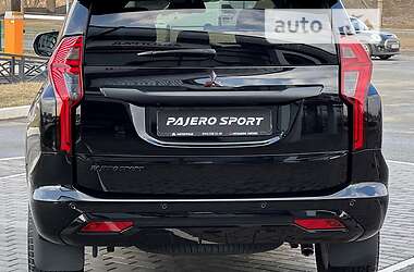 Внедорожник / Кроссовер Mitsubishi Pajero Sport 2021 в 
