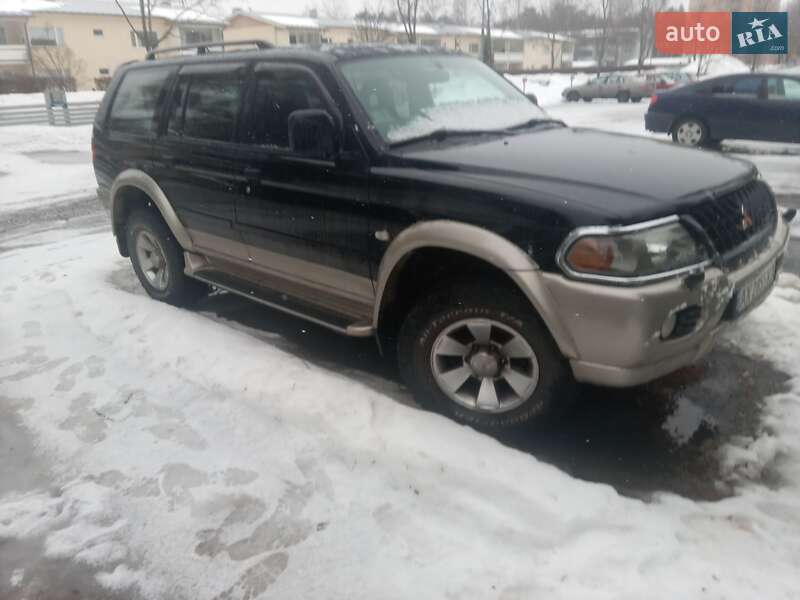 Внедорожник / Кроссовер Mitsubishi Pajero Sport 2005 в Изюме