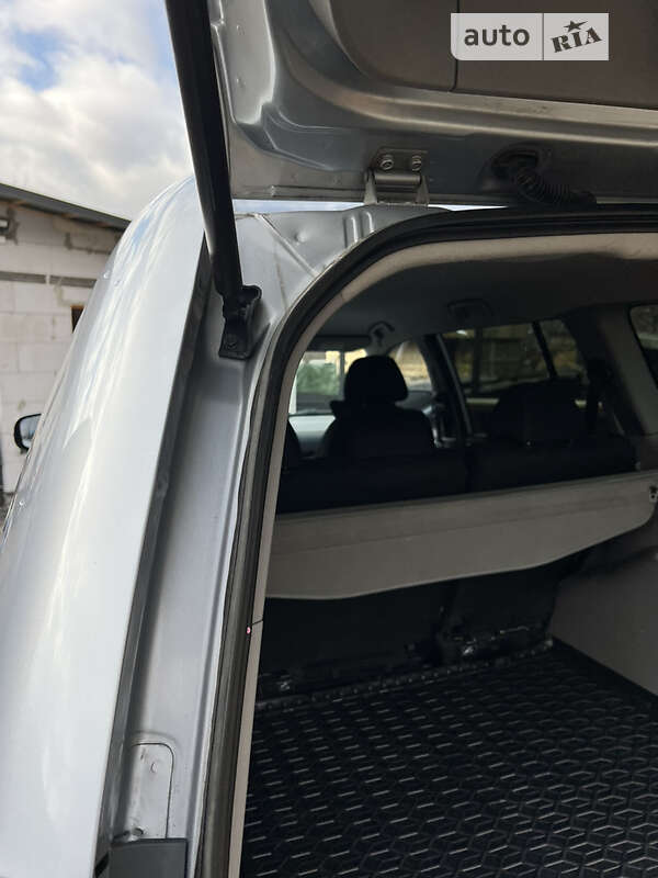 Позашляховик / Кросовер Mitsubishi Pajero Sport 2014 в Міжгір'ї