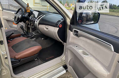 Внедорожник / Кроссовер Mitsubishi Pajero Sport 2011 в 