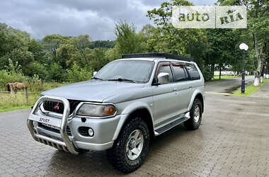 Позашляховик / Кросовер Mitsubishi Pajero Sport 2002 в Сваляві