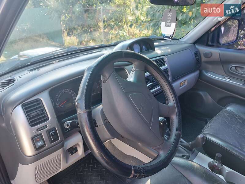 Внедорожник / Кроссовер Mitsubishi Pajero Sport 2006 в Тульчине